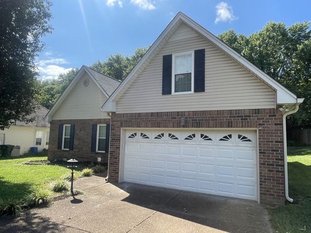 2121 Ransom Pl, Nashville, TN 37217
