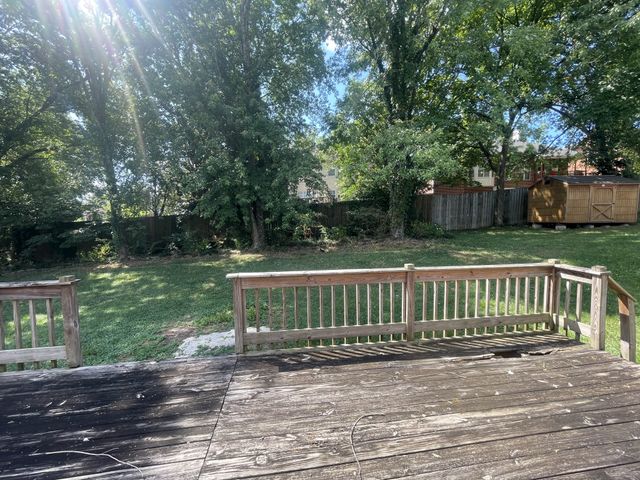 2121 Ransom Pl, Nashville, TN 37217
