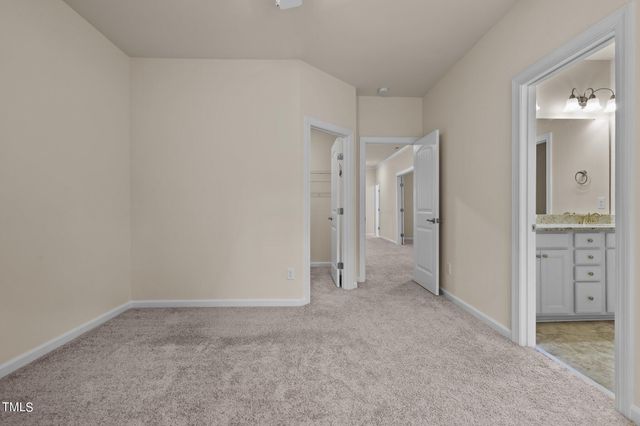1882 Blue Jay Point, Apex, NC 27502