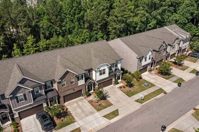 1882 Blue Jay Point, Apex, NC 27502