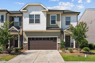 1882 Blue Jay Point, Apex, NC 27502