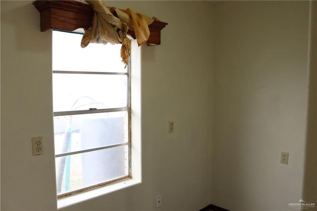 105 Elias Lopez Boulevard, Rio Grande City, TX 78582