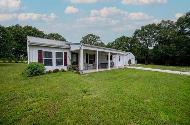 13343 W Hwy Z Highway W, Stockton, MO 65785