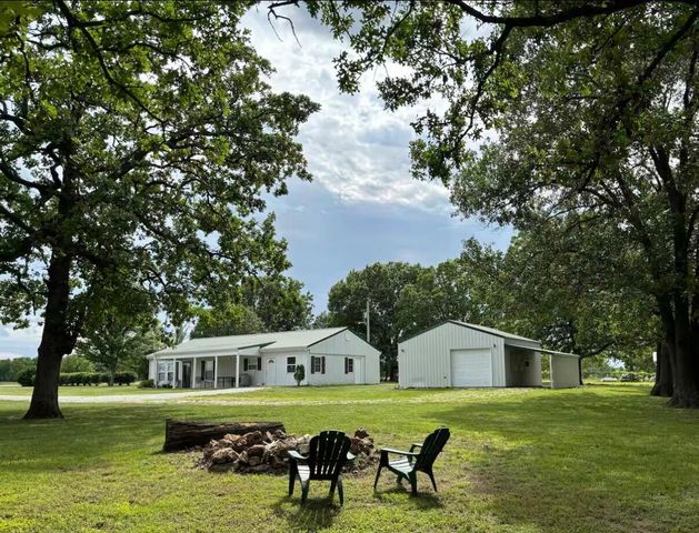 13343 W Hwy Z Highway W, Stockton, MO 65785