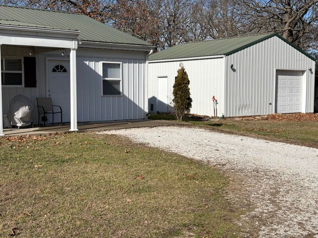 13343 W Hwy Z Highway W, Stockton, MO 65785