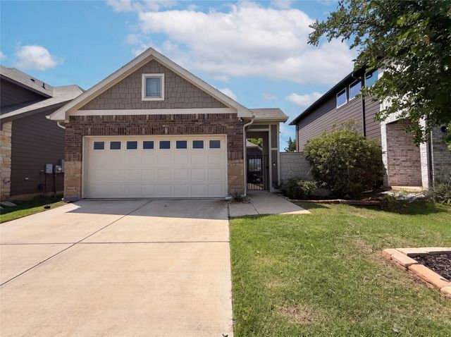 568 Val Verde Street, Aubrey, TX 76227