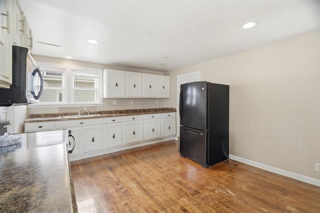 426 W 10TH STREET, Kaukauna, WI 54130