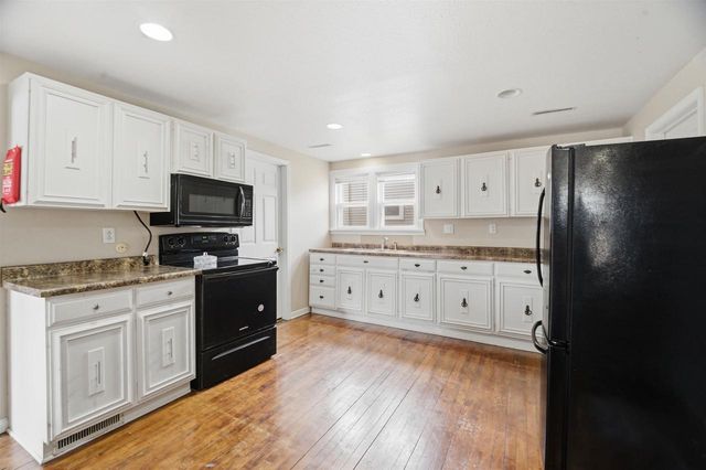 426 W 10TH STREET, Kaukauna, WI 54130