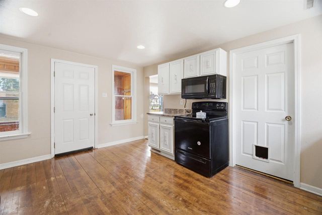 426 W 10TH STREET, Kaukauna, WI 54130