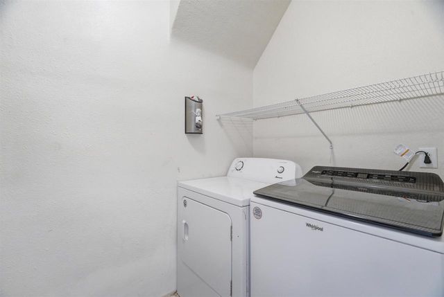 426 W 10TH STREET, Kaukauna, WI 54130