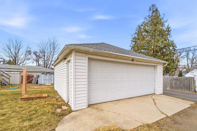 426 W 10TH STREET, Kaukauna, WI 54130