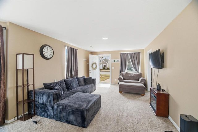 426 W 10TH STREET, Kaukauna, WI 54130