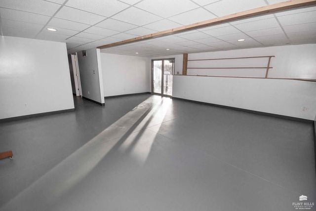 611 Dogwood Street, Wakefield, KS 67487