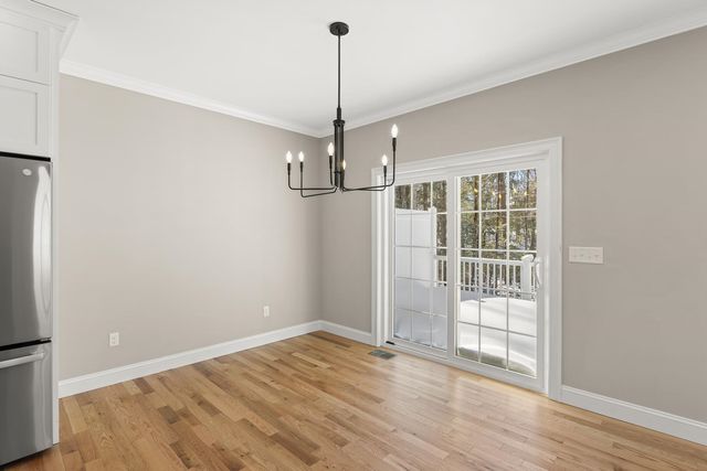 16 Porch Light Drive UNIT 2, Dover, NH 03820