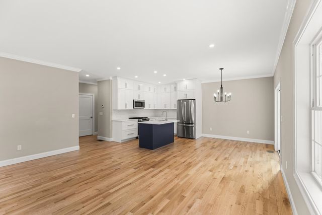 16 Porch Light Drive UNIT 2, Dover, NH 03820