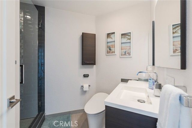 230 Lille Lane 113, Newport Beach, CA 92663