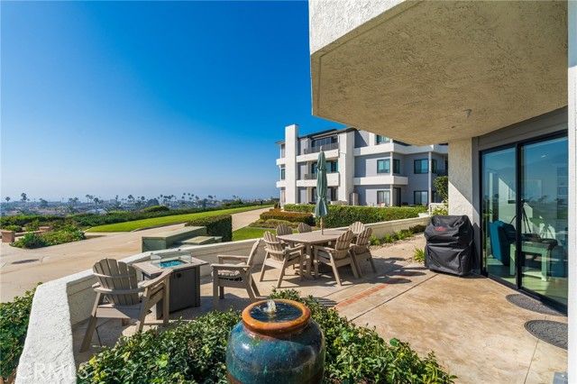 230 Lille Lane 113, Newport Beach, CA 92663