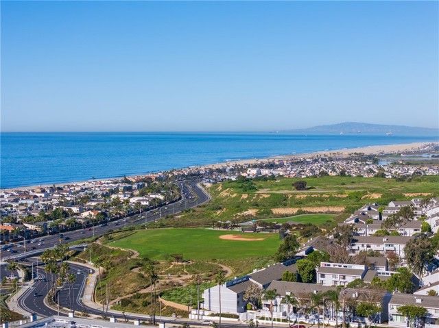 230 Lille Lane 113, Newport Beach, CA 92663