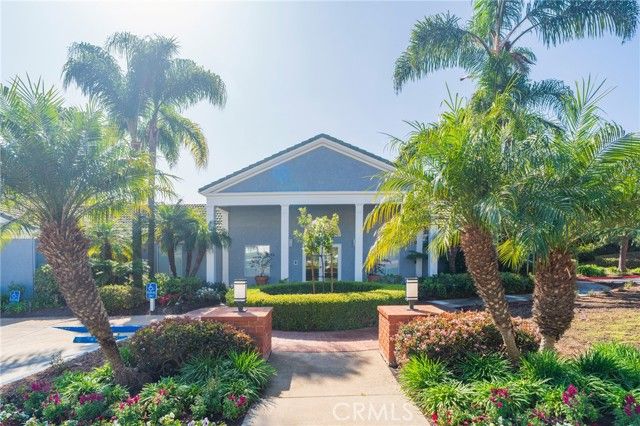 230 Lille Lane 113, Newport Beach, CA 92663