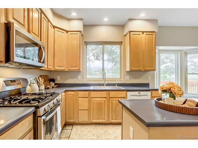 6229 Holman Ct, Arvada, CO 80004