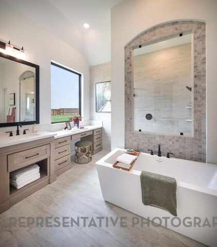 276 Leaning Rock RDG, Austin, TX 78737