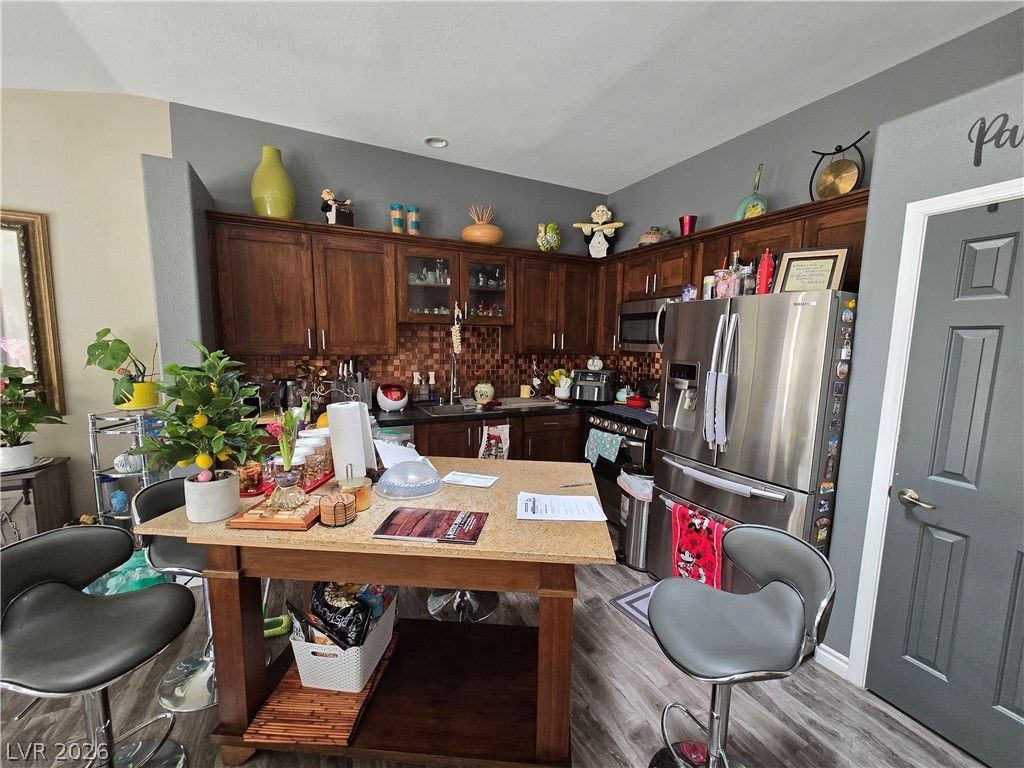 415 Golden State Street, Henderson, NV 89012 — photo 2