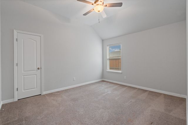 466 Rockaway Drive, Midlothian, TX 76065