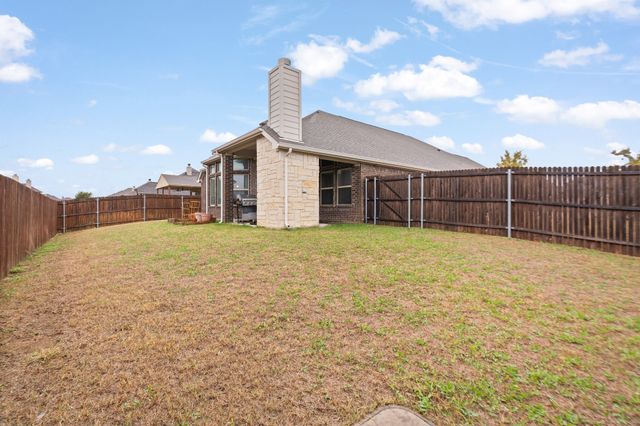 466 Rockaway Drive, Midlothian, TX 76065