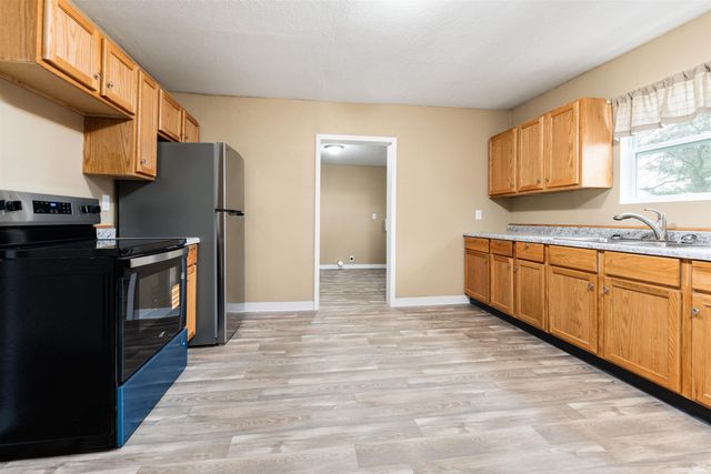 446 E Center Street, Dunkirk, IN 47336