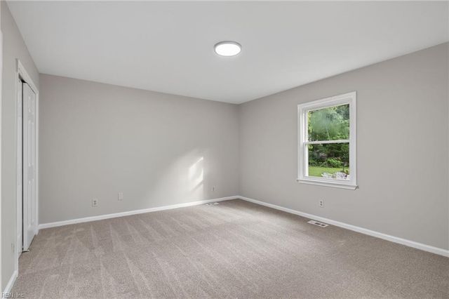 134 Tuckahoe DR, Newport News, VA 23606