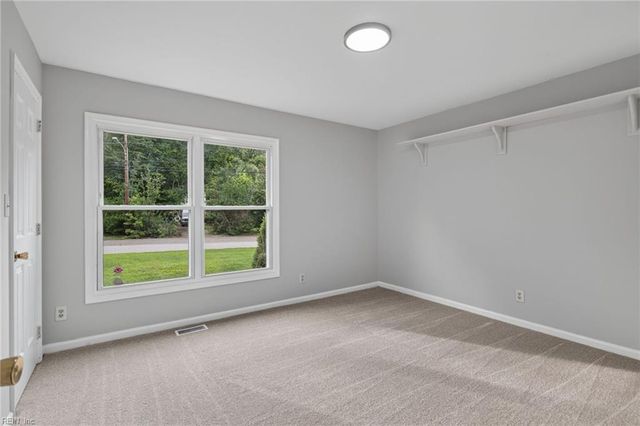 134 Tuckahoe DR, Newport News, VA 23606
