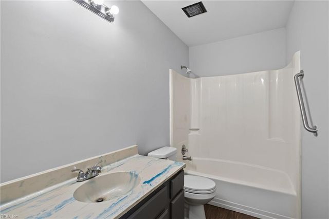 134 Tuckahoe DR, Newport News, VA 23606