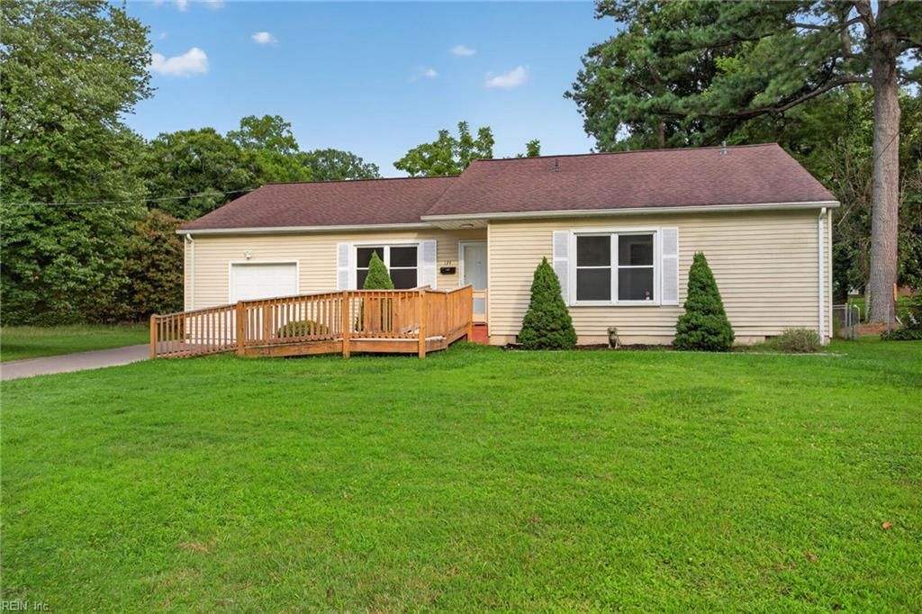 134 Tuckahoe DR, Newport News, VA 23606