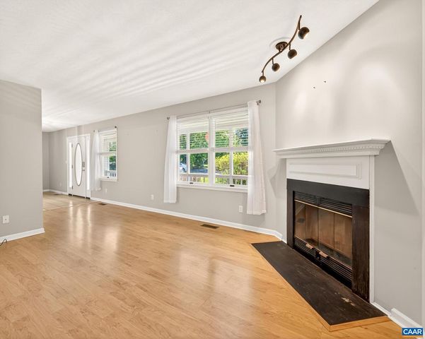 504 DEER DR, Ruckersville, VA 22968
