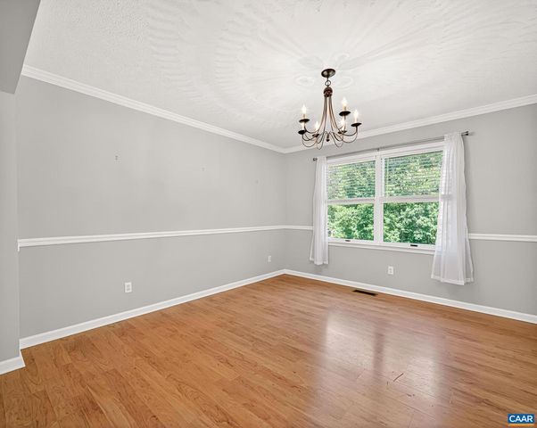 504 DEER DR, Ruckersville, VA 22968