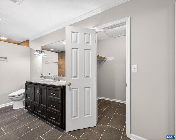 504 DEER DR, Ruckersville, VA 22968