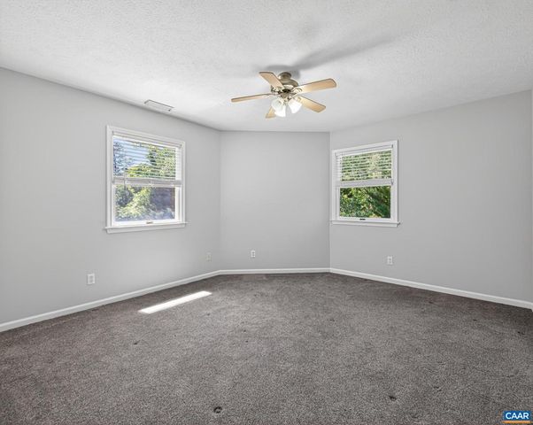 504 DEER DR, Ruckersville, VA 22968