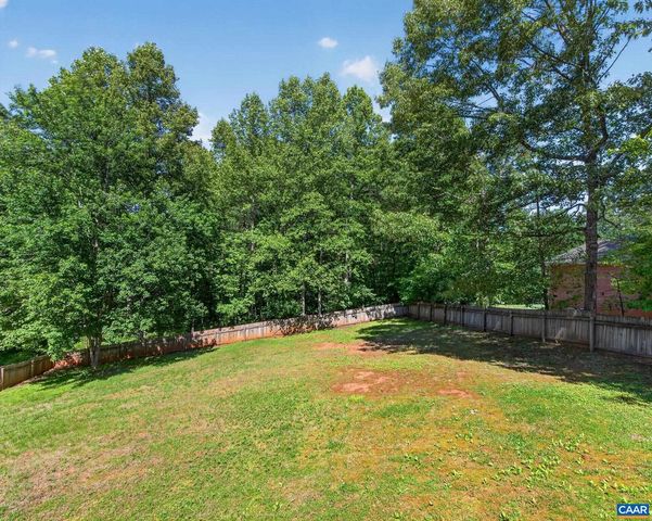 504 DEER DR, Ruckersville, VA 22968
