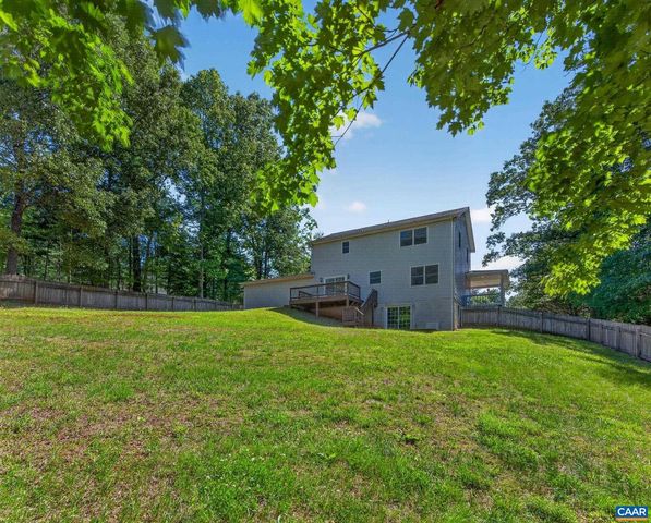 504 DEER DR, Ruckersville, VA 22968