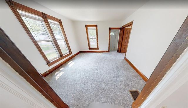 522 Niagara Street, Eau Claire, WI 54703