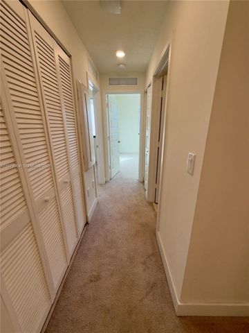 4761 NW 84th Ave 0, Doral, FL 33166