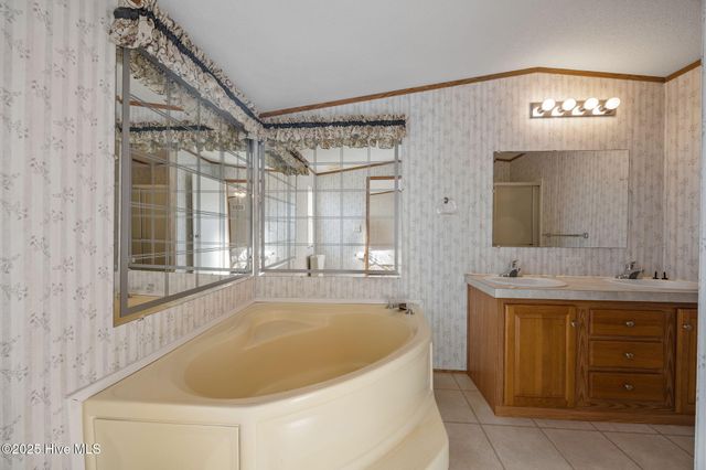 955 Pineclair Drive SW, Calabash, NC 28467