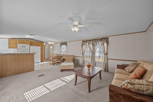 955 Pineclair Drive SW, Calabash, NC 28467