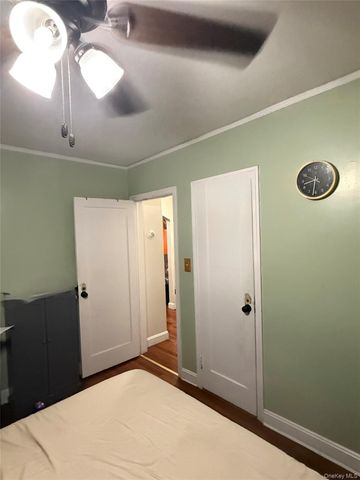 71 Ribbon Street, Franklin Square, NY 11010
