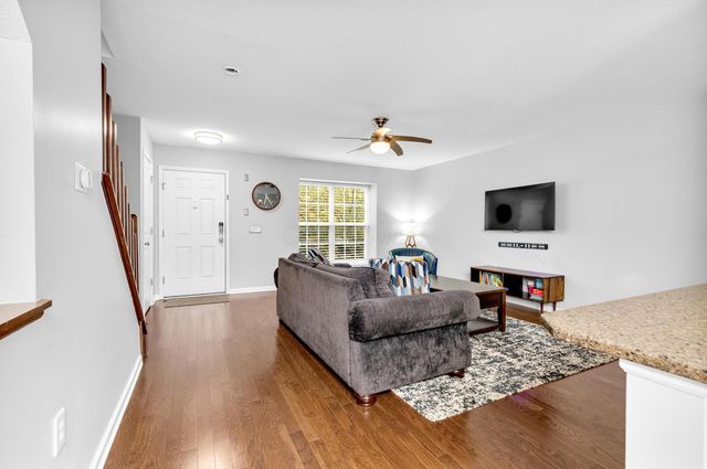 5269 Cross River Falls Boulevard, 38, Dublin, OH 43016
