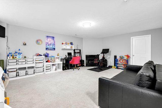 5269 Cross River Falls Boulevard, 38, Dublin, OH 43016