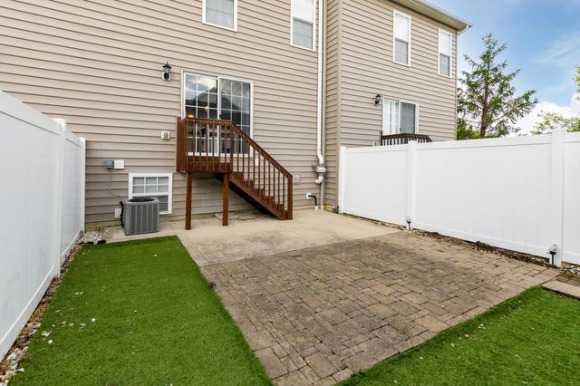 5269 Cross River Falls Boulevard, 38, Dublin, OH 43016