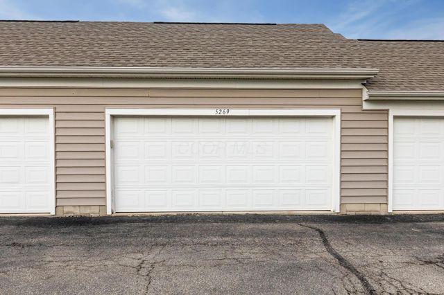 5269 Cross River Falls Boulevard, 38, Dublin, OH 43016