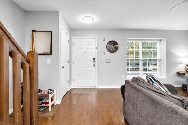 5269 Cross River Falls Boulevard, 38, Dublin, OH 43016