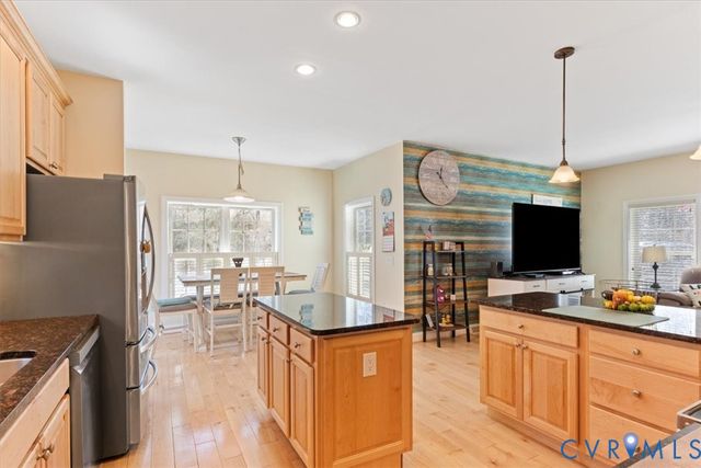 38 Jerdone Island Dr, Bumpass, VA 23024